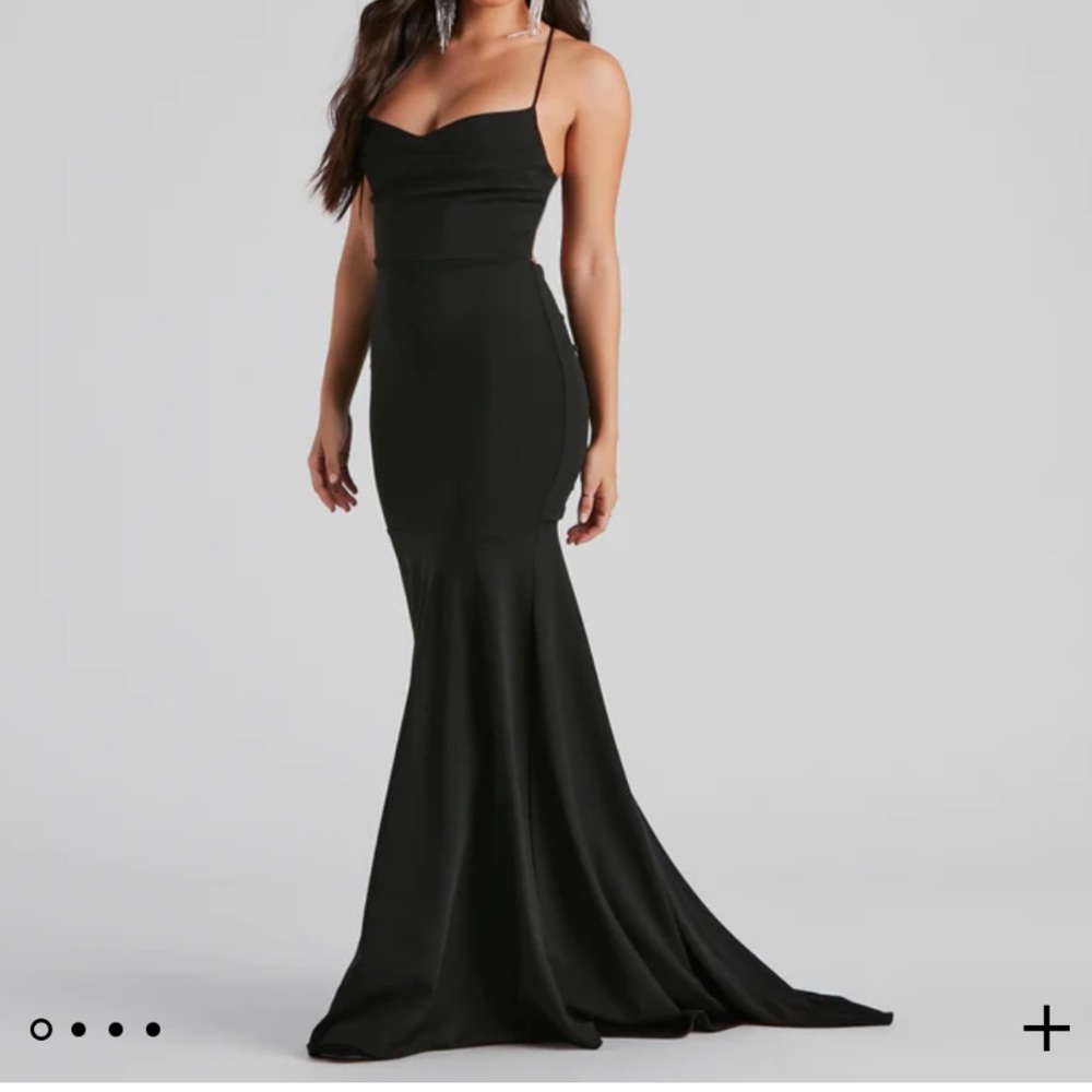 NWT Windsor Kaiana formal mermaid dress